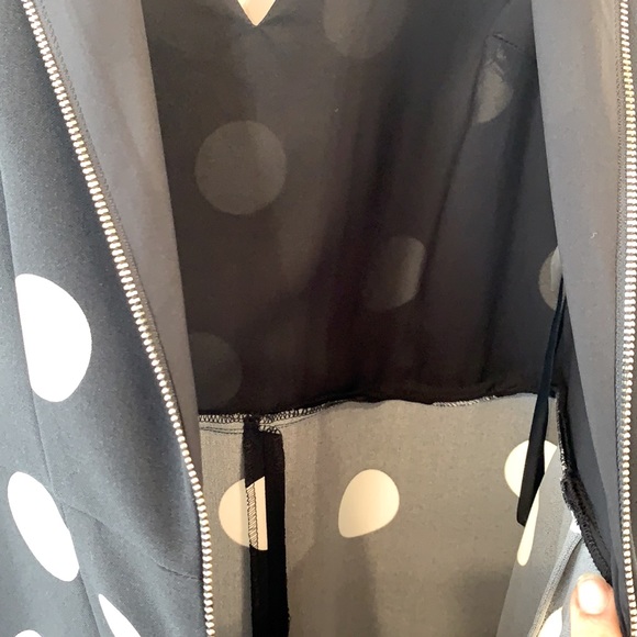 Karl Lagerfeld Paris Size 4 Polka Dot V-Neck Wide Legged Jumpsuit - Picture 15 of 16